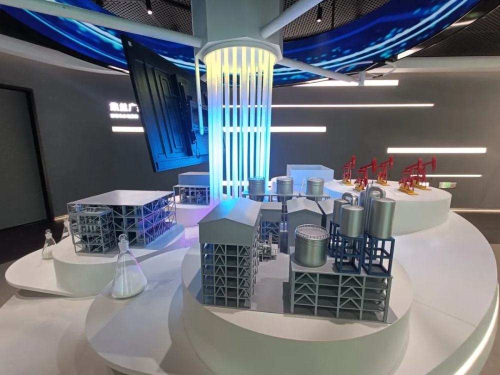 1733790950986832 1733790950986832