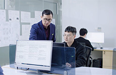 安鑫娱乐注塑机——专业的注塑机制造商，，，，卧式注塑机集大成者